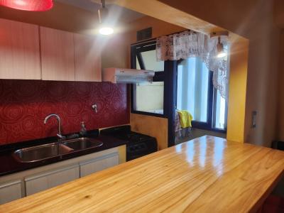 Departamento en alquiler en Pinamar. 5 ambientes, 2 ba&ntilde;os y capacidad de 1 a 6 personas. Cerca de la Playa