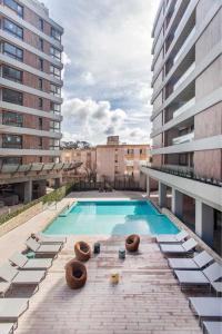 Departamento en alquiler en Pinamar. 2 ambientes, 1 baño y capacidad de 2 a 4 personas. A 50 m del centro