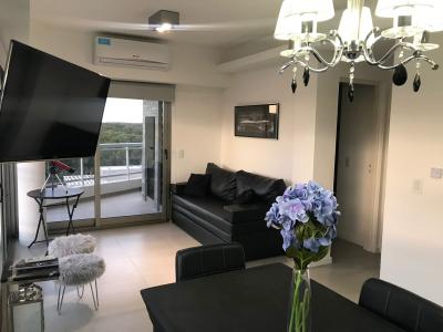 Departamento en alquiler en Pinamar. 2 ambientes, 1 bao y capacidad de 2 a 4 personas. 