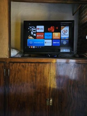 Casa en alquiler en Pinamar. 3 ambientes, 2 baños y capacidad de 1 a 5 personas. 