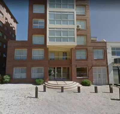 Departamento en alquiler en Pinamar. 2 ambientes, 1 ba&ntilde;o y capacidad de 1 a 2 personas. A 100 m de la playa