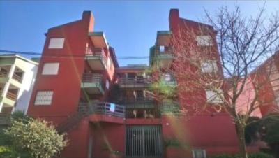 Departamento en alquiler en Pinamar. 3 ambientes, 2 baños y capacidad de 1 a 6 personas. 