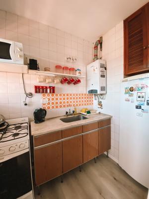 Departamento en alquiler en Pinamar. 1 1/2 ambientes, 1 baño y capacidad de 1 a 3 personas. 