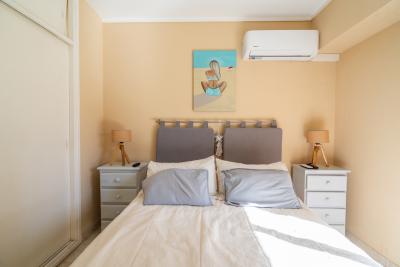 Departamento en alquiler en Pinamar. 3 ambientes, 2 baños y capacidad de 1 a 5 personas. 