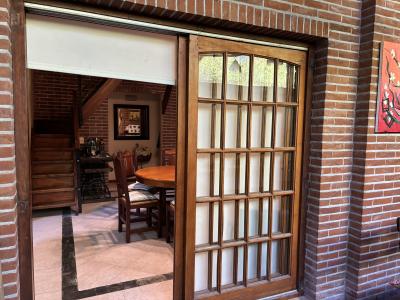 Departamento en alquiler en Pinamar. 4 ambientes, 2 baños y capacidad 1 personas. 